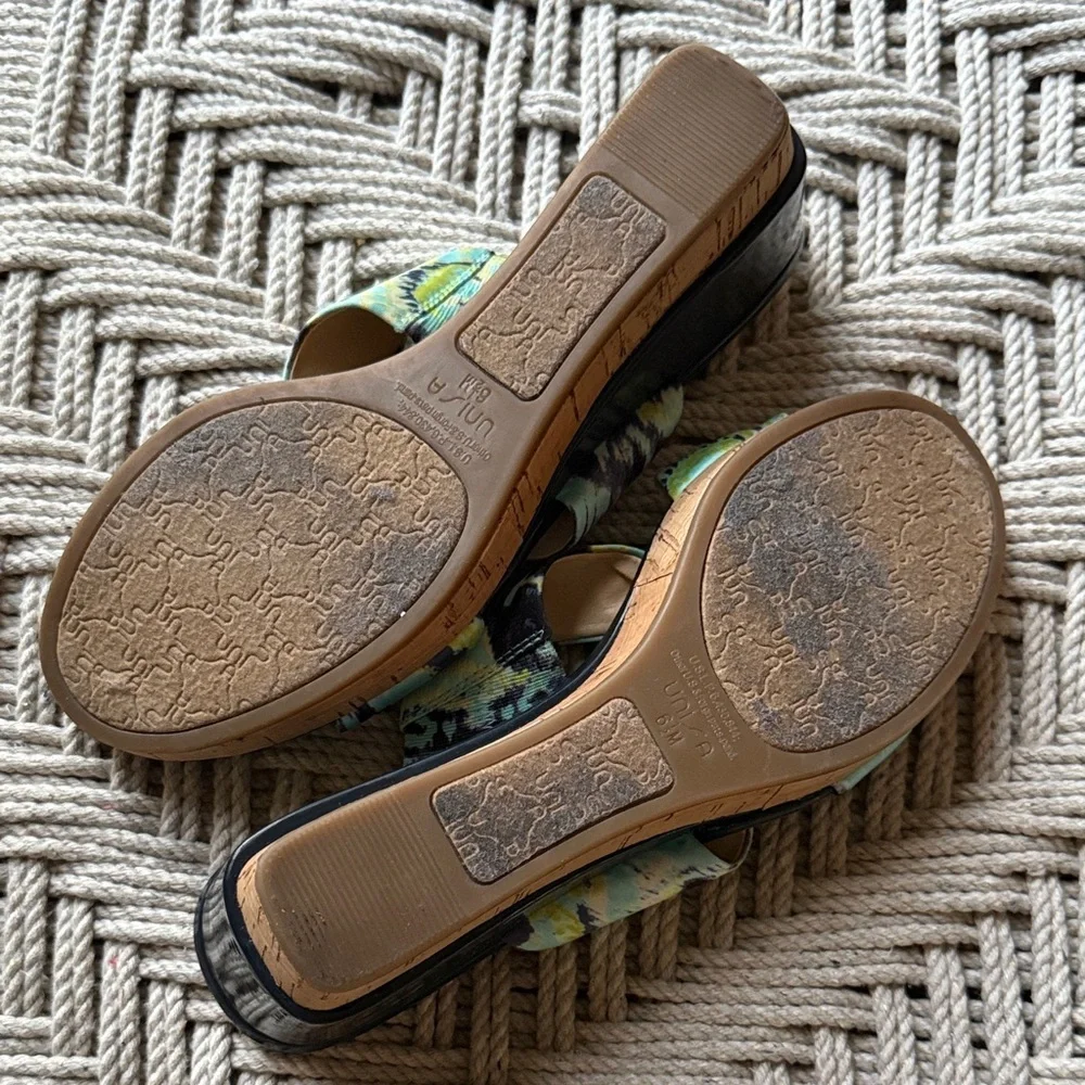 Unisa Blue Knot Platform Wedge Open Toe Sandals Women's 6.5